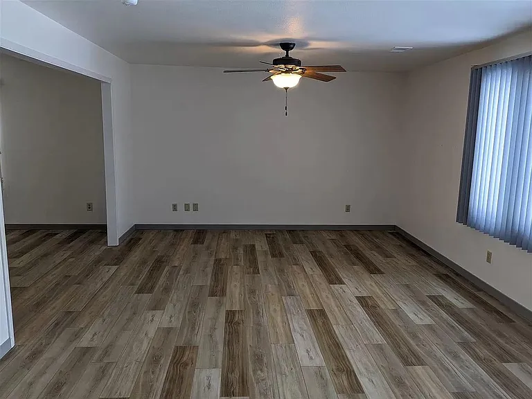 2821 Coolidge St — Photo 8