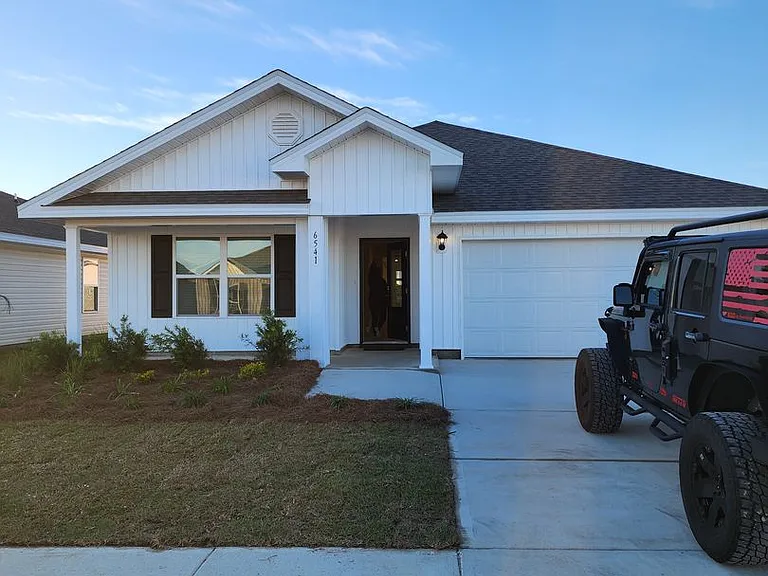 6541 Slabinski Ln — Photo 1