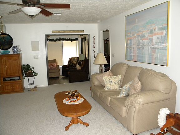 3rd image of 3140 Tanglewylde Ave