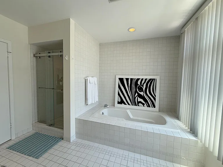 7701 Atlantic Ave #65 — Photo 18