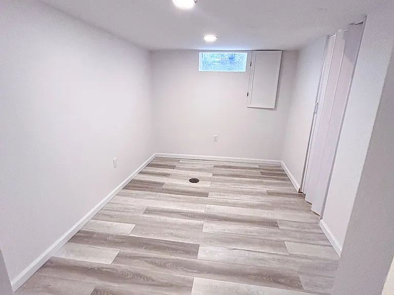720 State St — Photo 11