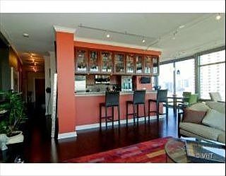4th image of 100 E 14th St APT 1501