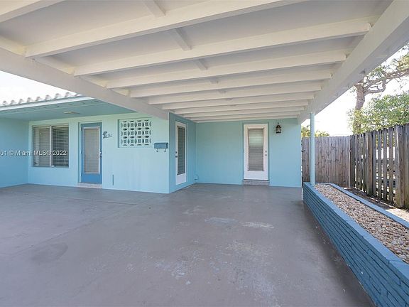 5th image of 4761 NE 3rd Ter