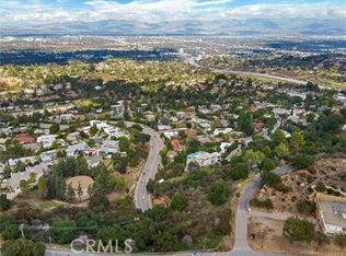 15929 W Mulholland Pl #A, Sherman Oaks, CA 91403