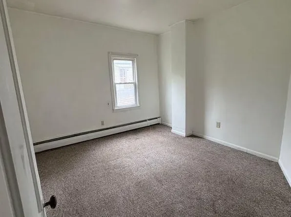 214 Davis St #214, Plymouth, PA 18651