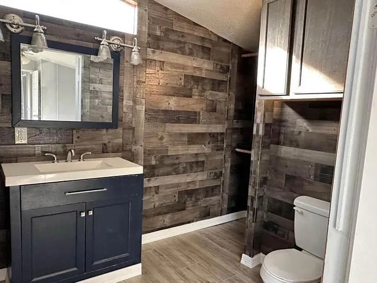 23516 Patricia Ln — Photo 14