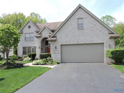 404 Cove Harbour Dr W, Holland, OH, 43528