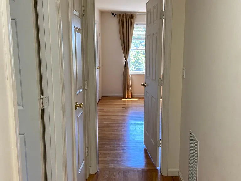 41 Le Grande Ave — Photo 13