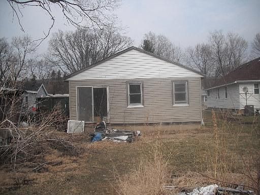 4th image of 1010 Catalpa St