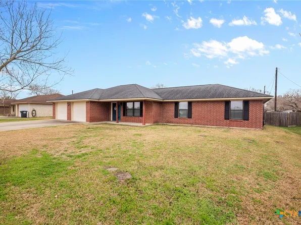 406 Chukar Dr, Victoria, TX 77905