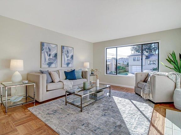 2nd image of 406 Granada Dr