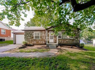 8111 Bluemont Way, Saint Louis, MO 63114