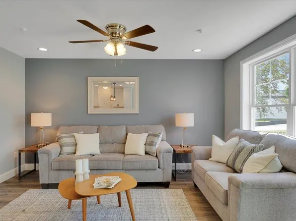 7 Dumaine Avenue #I, Nashua, NH 03063