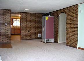 5th image of 398 Pennsylvania Ave