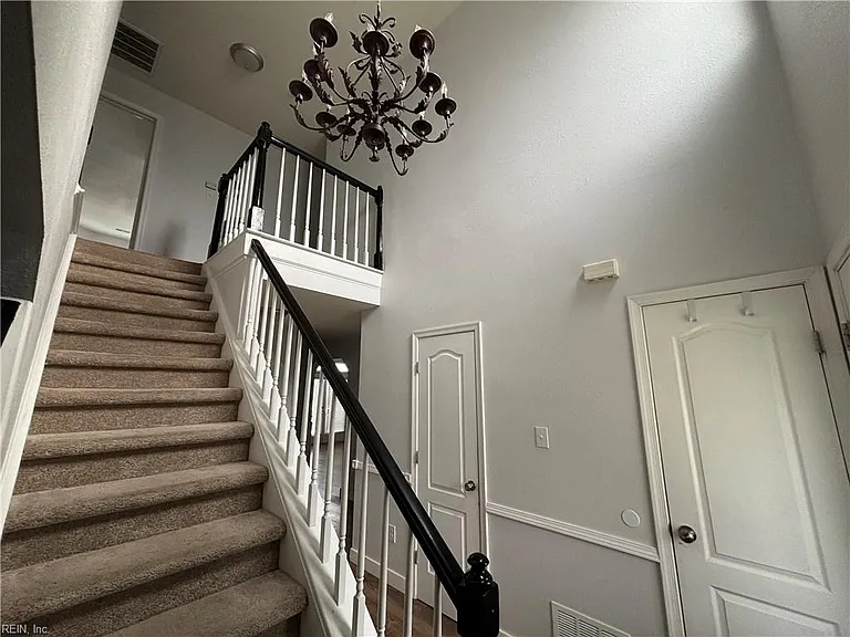 3145 Crestwood Ln — Photo 18