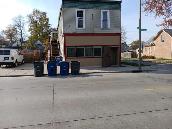 702 E Broadway St, Toledo, OH 43605