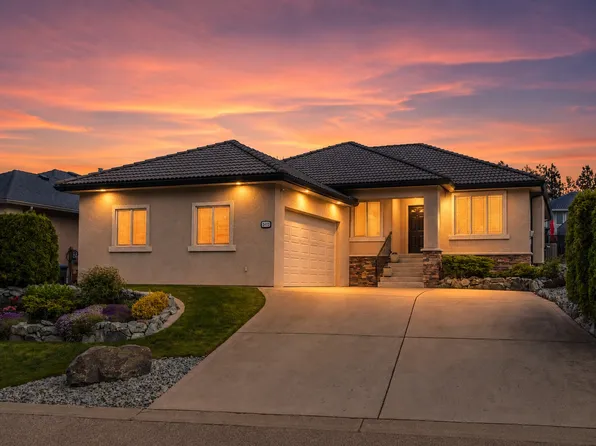 2473 Quail Pl, Kelowna, BC V1V 1Z7