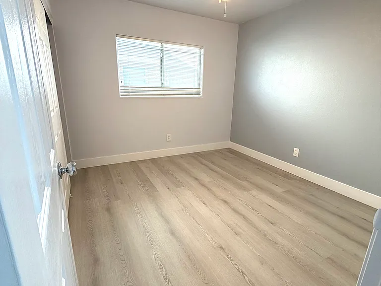 92 Peachtree Hill Ave — Photo 14