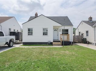 12800 Reindeer Ave, Garfield Heights, OH