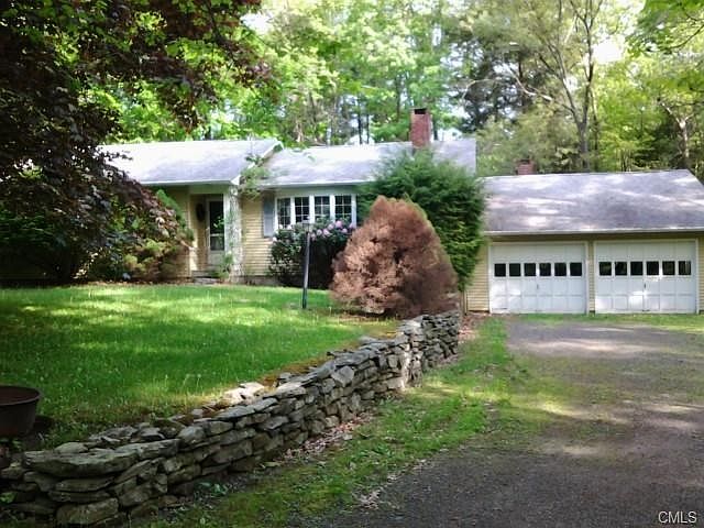 2nd image of 20 Chalybes Rd
