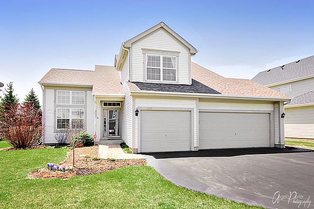 1st image of 487 Penny Ln