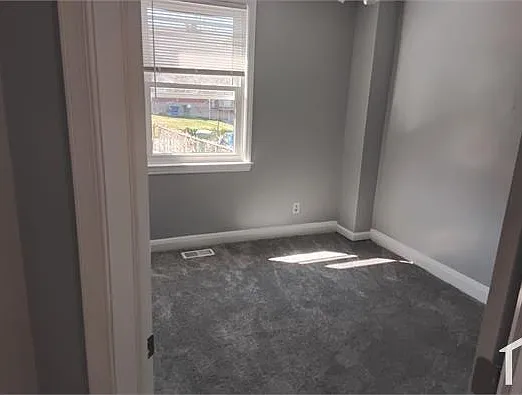 5624 Midwood Ave — Photo 6