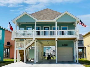 927 Tidelands Dr, Crystal Beach, TX 77650