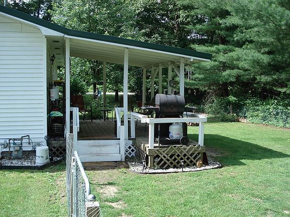 2nd image of 3320 E State Road 10