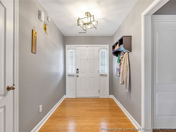 4th image of 4344 Redspire Ln