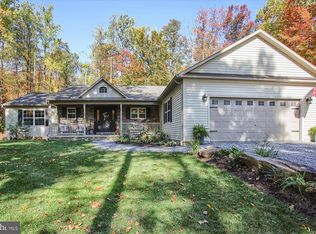 9000 Mountain Rd, Grantville, PA 17028