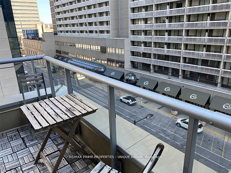 44 Gerrard St W #606 — Photo 14