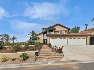 16450 Vista Grove Cir, Riverside, CA 92503