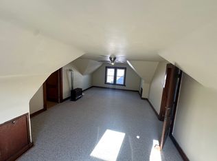 1304 W 102nd St FLOOR 3, Cleveland, OH 44102