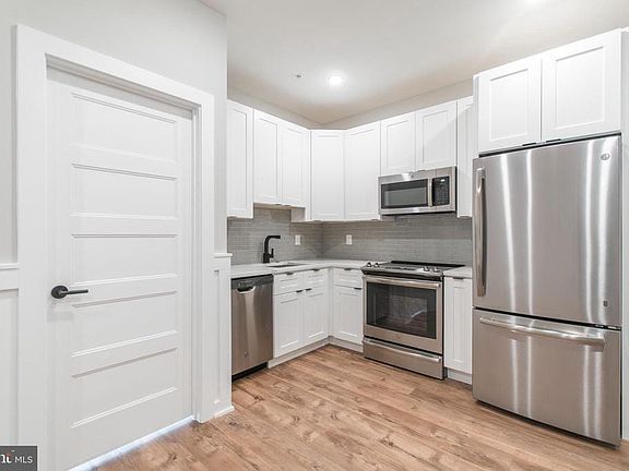 3rd image of 439 N 35th St #A
