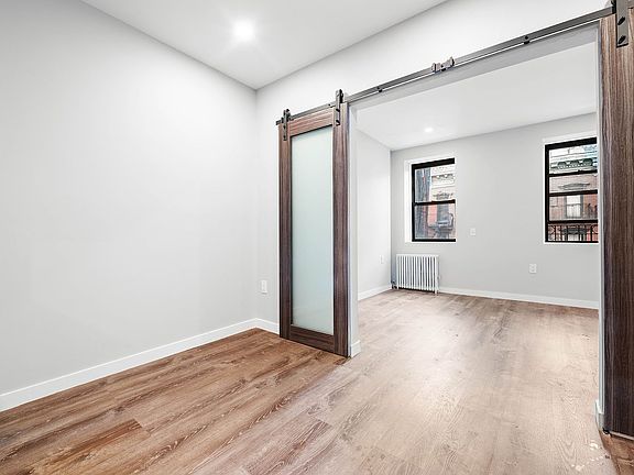 2nd image of 437 W 46th St APT 4FE
