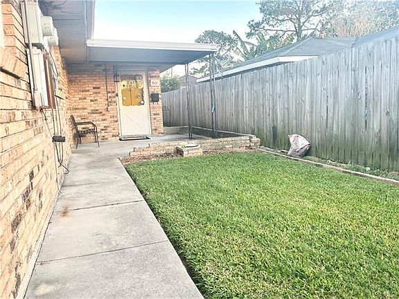 2nd image of 513 Homewood Pl