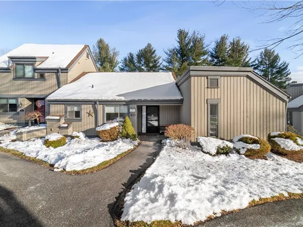 833 Heritage Village #B, Southbury, CT 06488