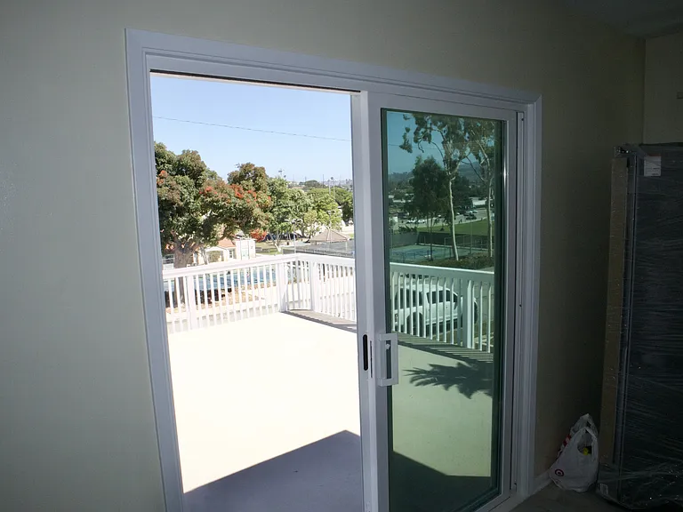 719 S Juanita Ave — Photo 34