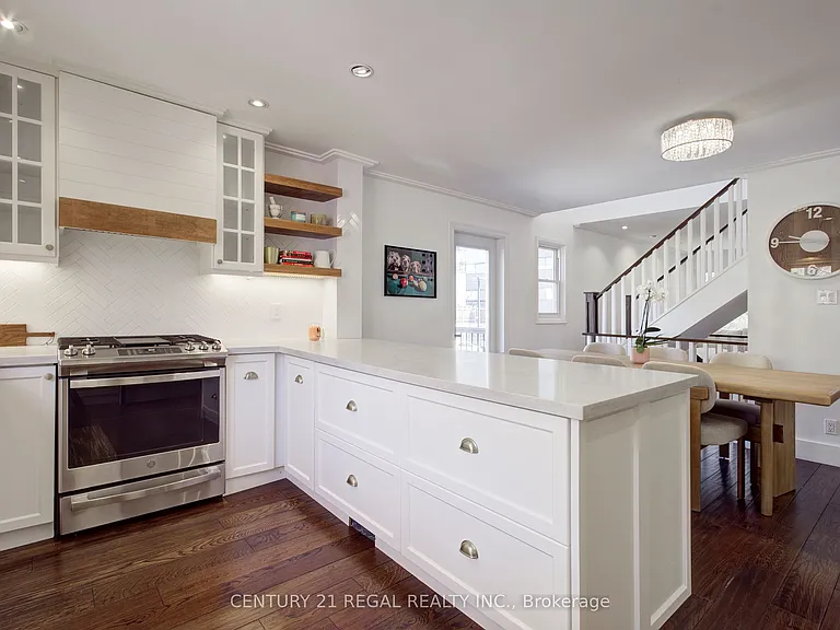 48 Michener Ct — Photo 24