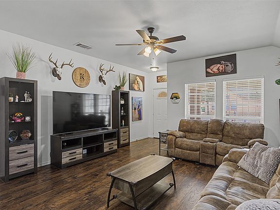 2nd image of 208 Lovers Path Dr