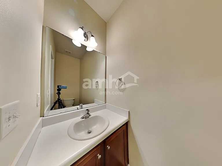 3012 Cardinal Lake Dr — Photo 8