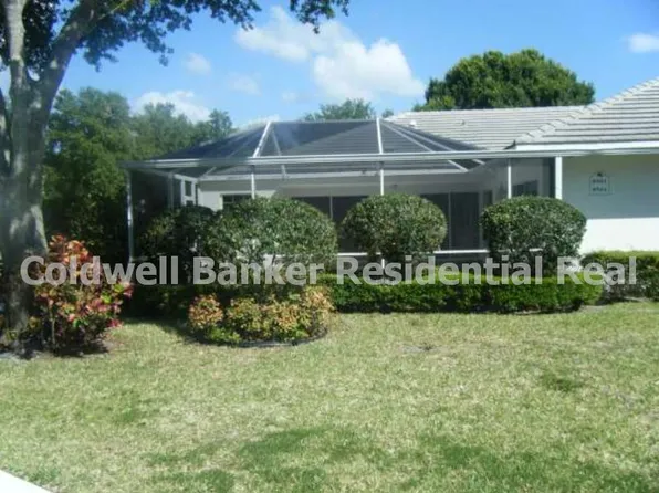 8504 Chapman Oak Ct, Palm Beach Gardens, FL 33410