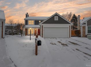 388 Huntington Ct, Rochester Hills, MI 48307