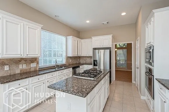 23303 Prairie Pebble Ct — Photo 3