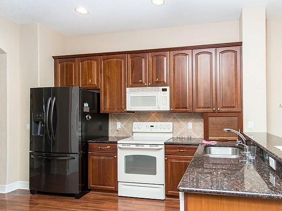 4th image of 1220 Knights Gate Ct