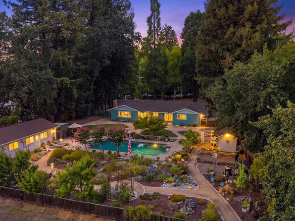 162 La Questa Dr, Danville, CA 94526