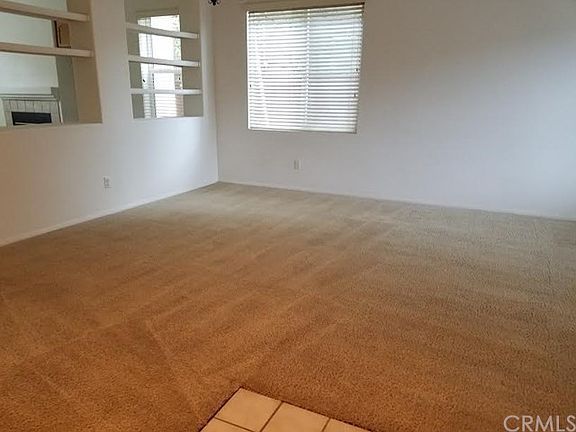 5th image of 22346 Hawthorn Ave