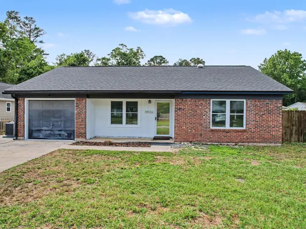 1926 Maryellen Dr, Tallahassee, FL 32303