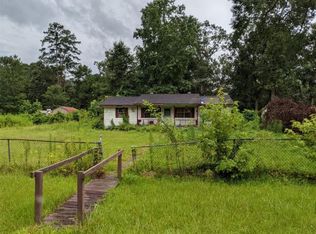 27028 Lantern Ln, New Caney, TX 77357