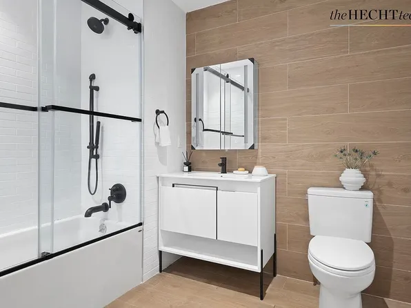 1 Putnam Avenue image 6 of 15